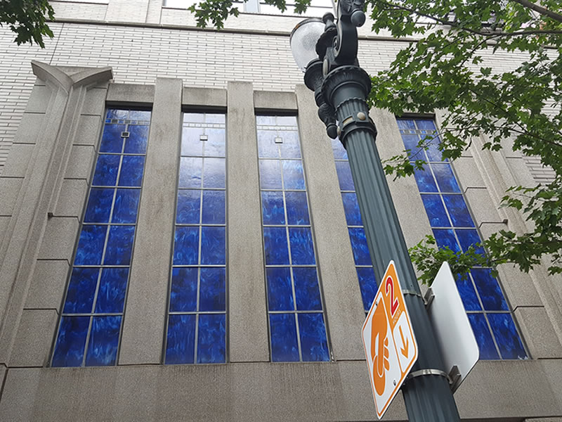 The Elizabeth stained glass zoom